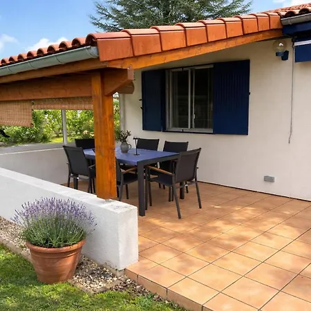 In De Groene Heuvels De Charente Voorzien 3 Slaapkamers En 2 Badkamers Prázdninový dům *
