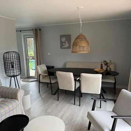 In De Groene Heuvels De Charente Voorzien 3 Slaapkamers En 2 Badkamers Ecuras