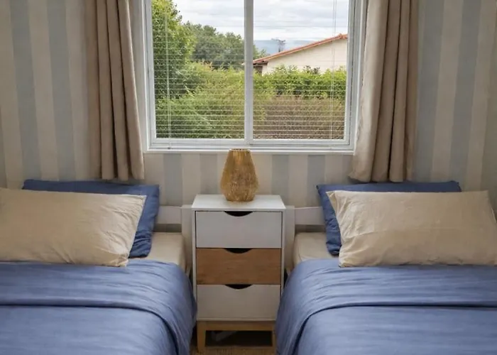 In De Groene Heuvels De Charente Voorzien 3 Slaapkamers En 2 Badkamers Ferienhaus