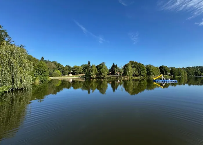 In De Groene Heuvels De Charente Voorzien 3 Slaapkamers En 2 Badkamers Ferienhaus *